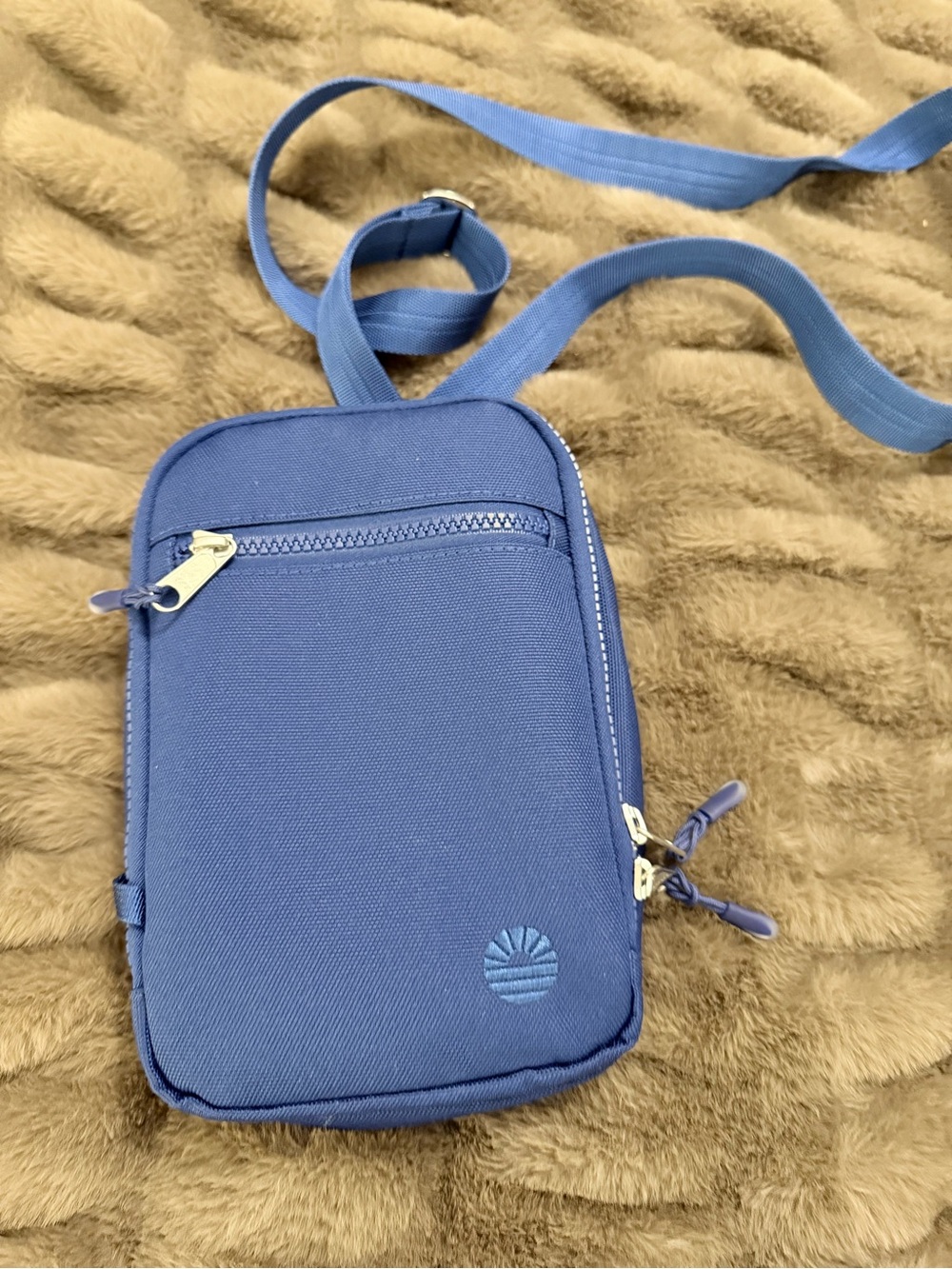 TOBIQ Blue Crossbody Phone Pouch